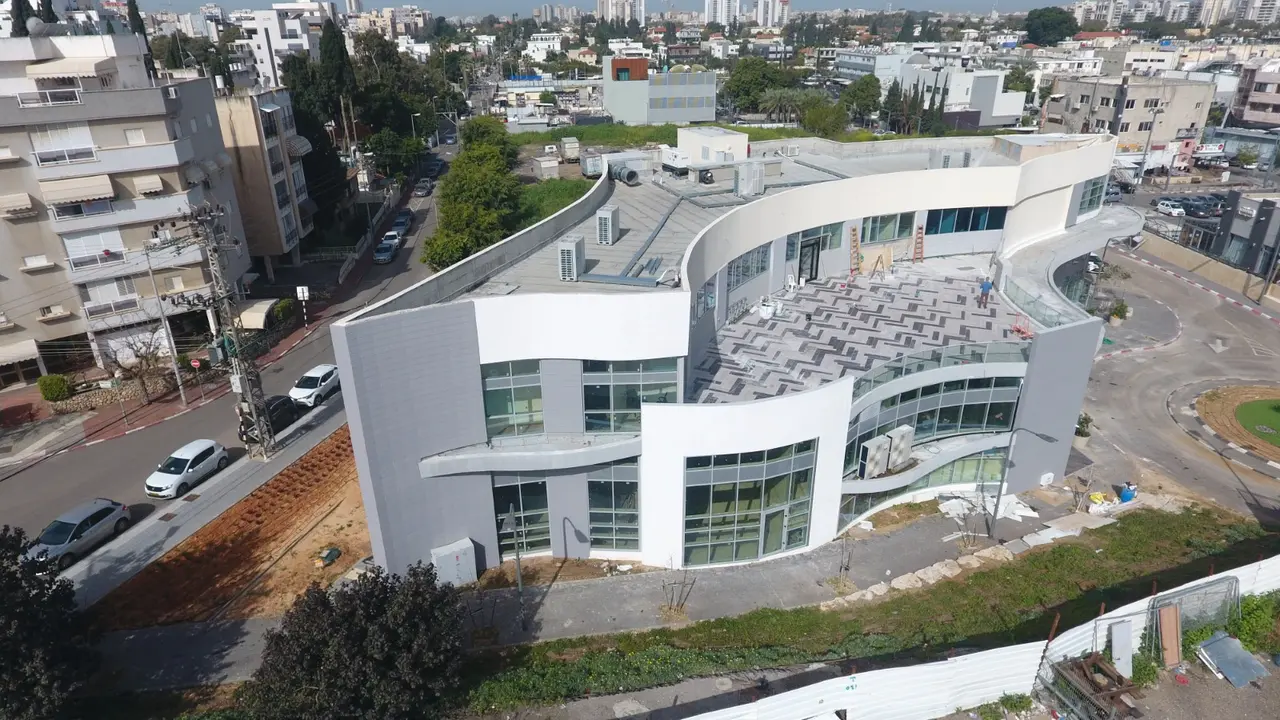 שיפוץ מבנה מסחרי רחוב פיק"א ראשון לציון — פרומקו